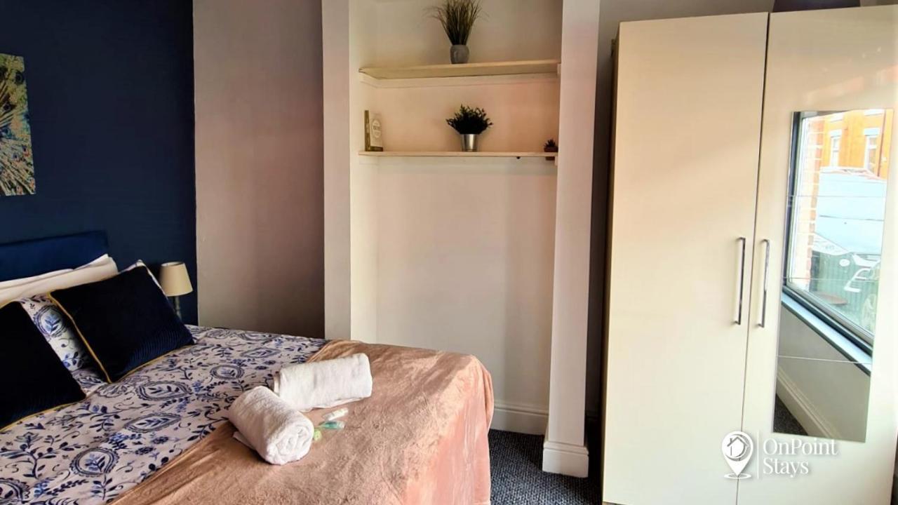 Lovely Spacious 5 Bedroom Home Near Chester City Centre Екстер'єр фото