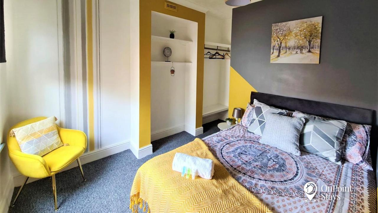 Lovely Spacious 5 Bedroom Home Near Chester City Centre Екстер'єр фото